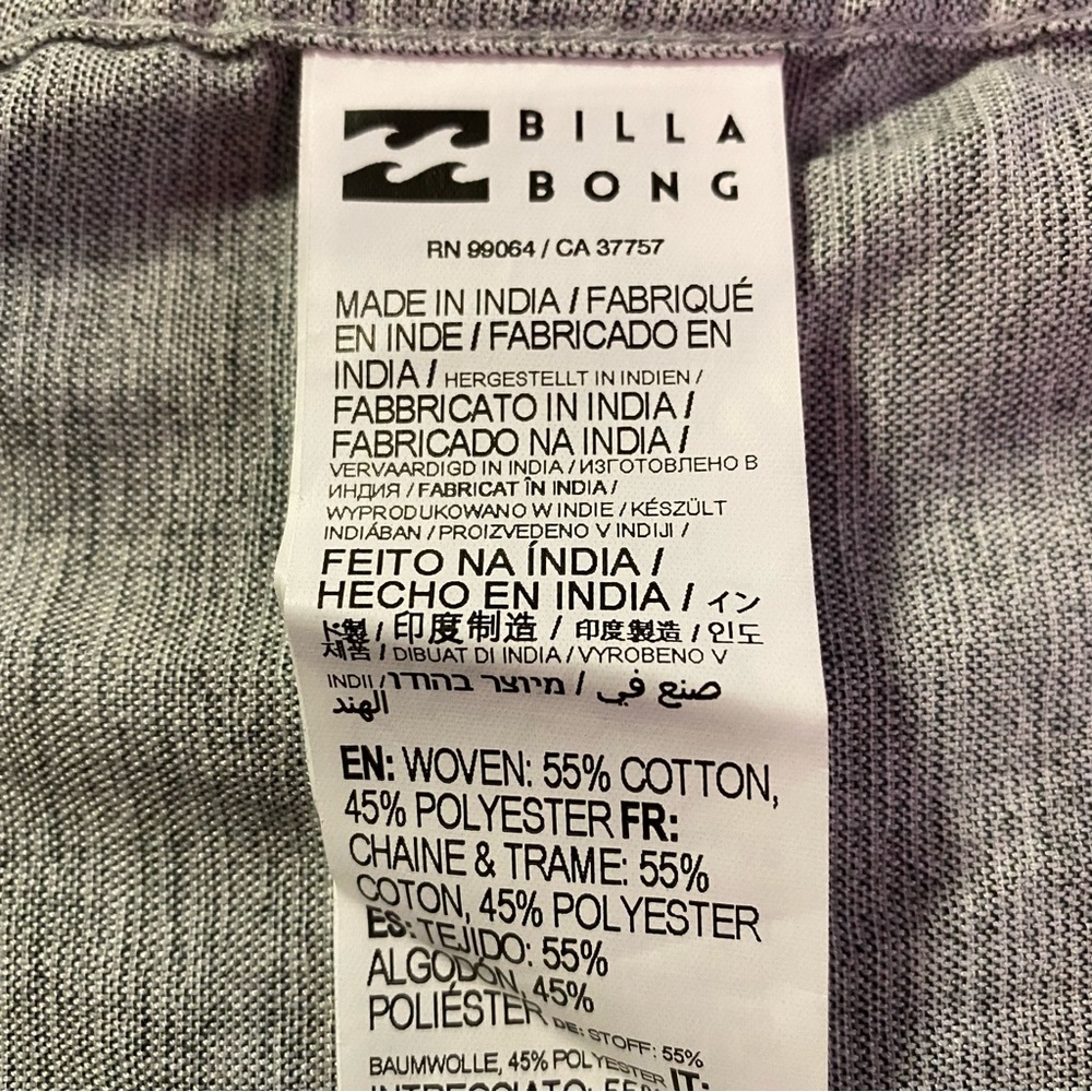 Billabong Men's Classic Sundays Woven Short Sleeve Button Down Shirt - Picture 9 of 15